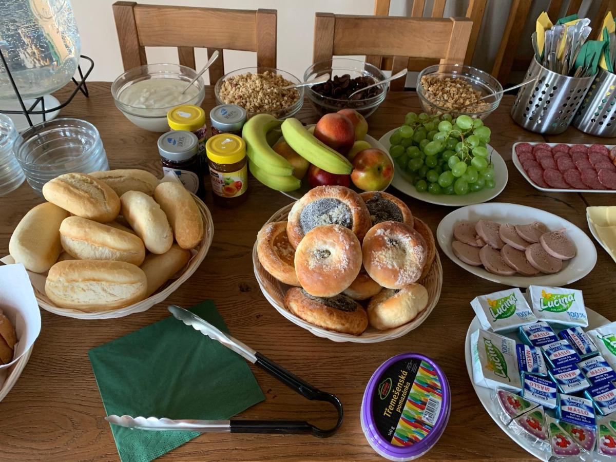 Na Kopecku Ad 1795 - Penzion S Restauraci A Wellness V Podkrkonosi Dvůr Králové nad Labem Zewnętrze zdjęcie