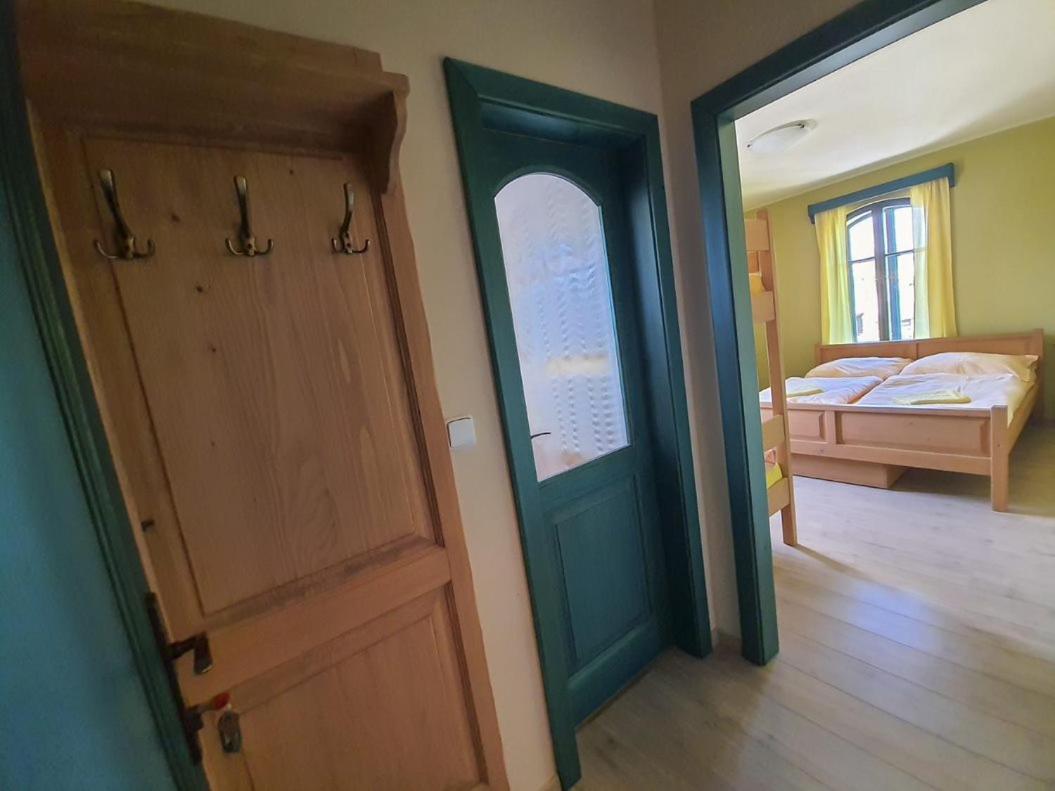 Na Kopecku Ad 1795 - Penzion S Restauraci A Wellness V Podkrkonosi Dvůr Králové nad Labem Zewnętrze zdjęcie